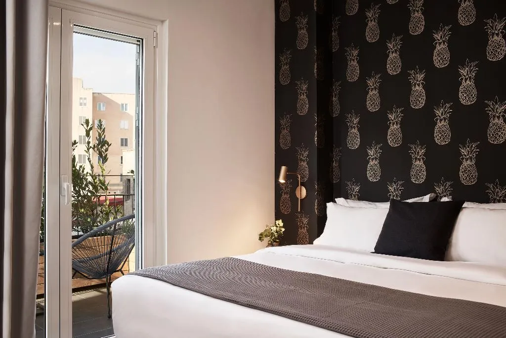 SUITE SUPERIOR WITH BALCONY Room, Athens4, Athens