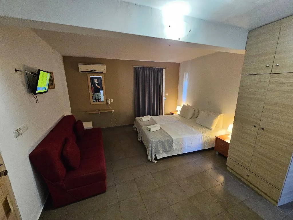 STUDIO CAPACITY 3 Room, Elounda Sunrise Apartments, Crete
