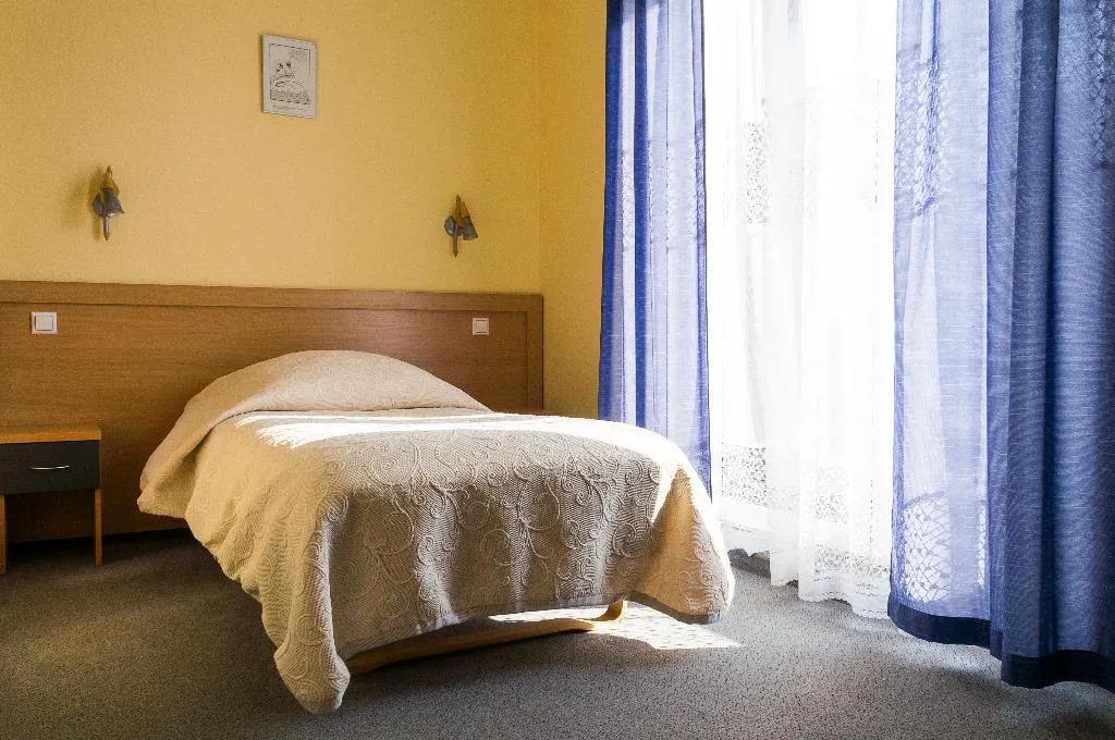 SINGLE STANDARD Room, WM Hotel System Sp. z o.o., Krakow