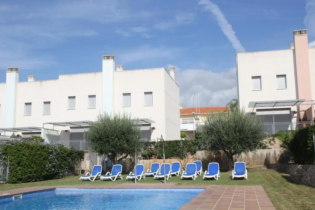 Pool, Via Augusta, Costa Brava