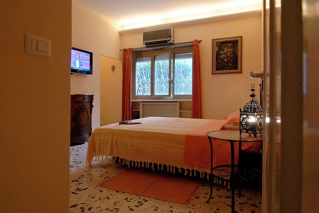 Room, Tiburtina Garden, Rome