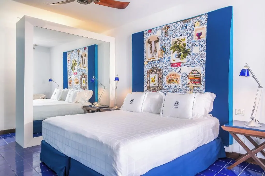 Room, Capo La Gala Hotel & Wellness, Naples