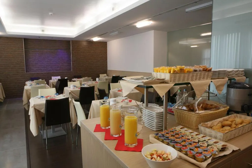 Restaurant, Hotel Mito, Milan