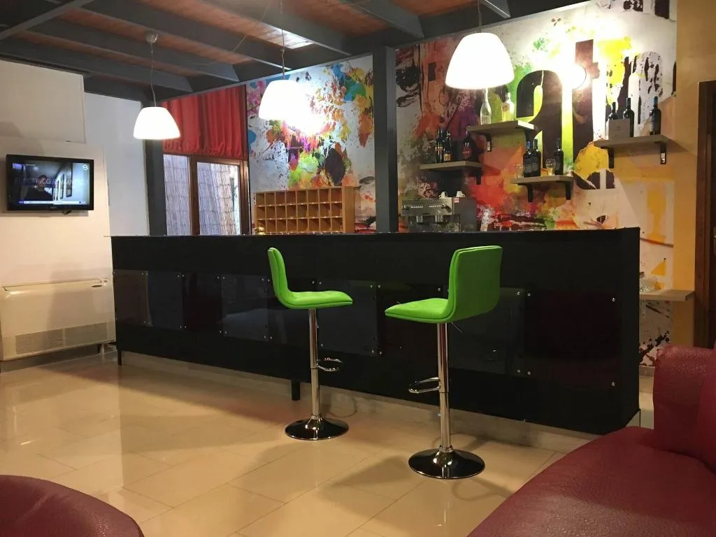 Lobby, Centrale, Catania