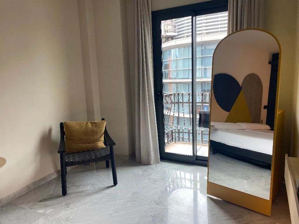 TWIN WITH BALCONY Room, Onix Fira, Barcelona