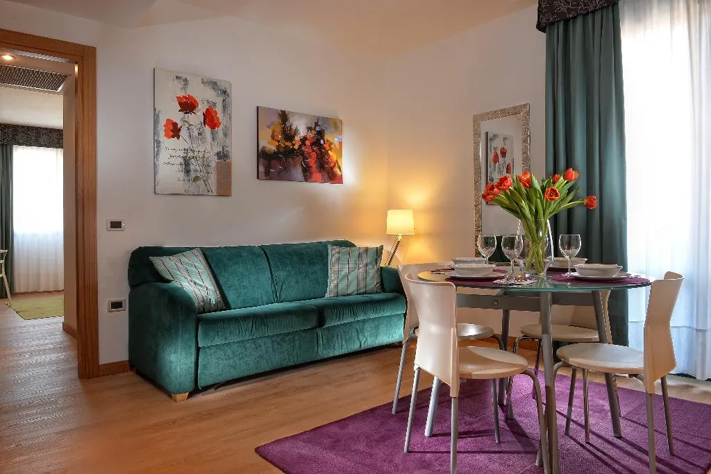 APARTMENT CAPACITY 4 Room, Elite Hotel & Spa, Venice