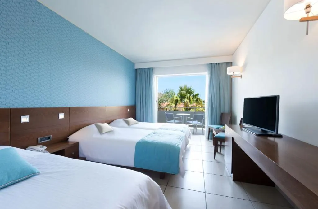 TRIPLE GARDEN VIEW Room, Blue Lagoon Resort, Kos