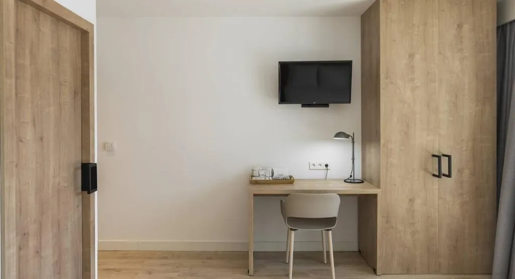 Room, Muralto Madrid Princesa, Madrid