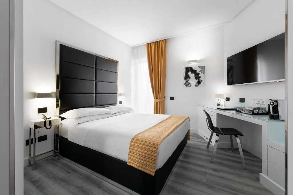 DOUBLE SINGLE USE CLASSIC Room, Lhp Napoli Palace & Spa, Naples