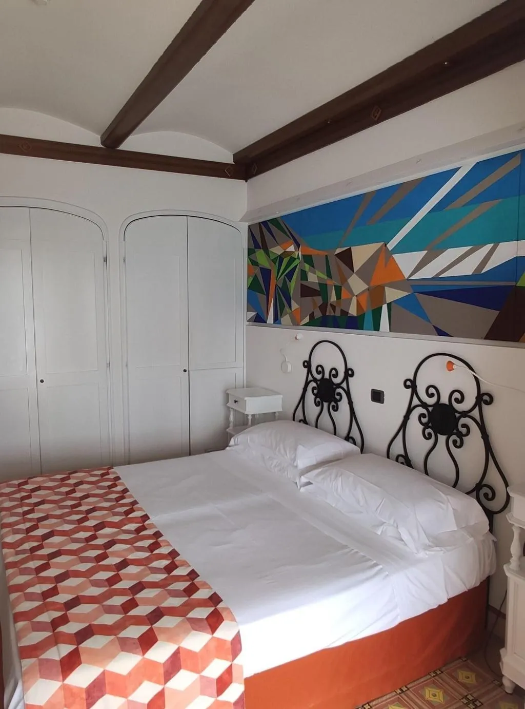 Room, Taverna Del Capitano, Naples