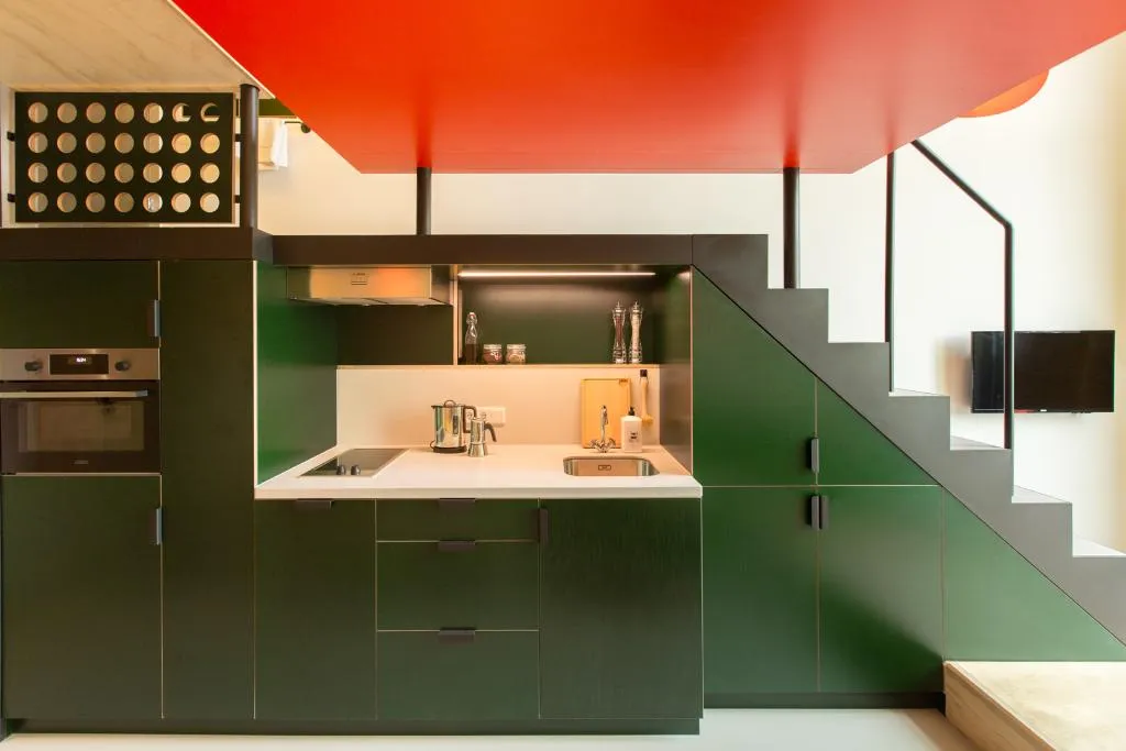 STUDIO WITH KITCHENETTE Room, Volkshotel Amsterdam, Amsterdam