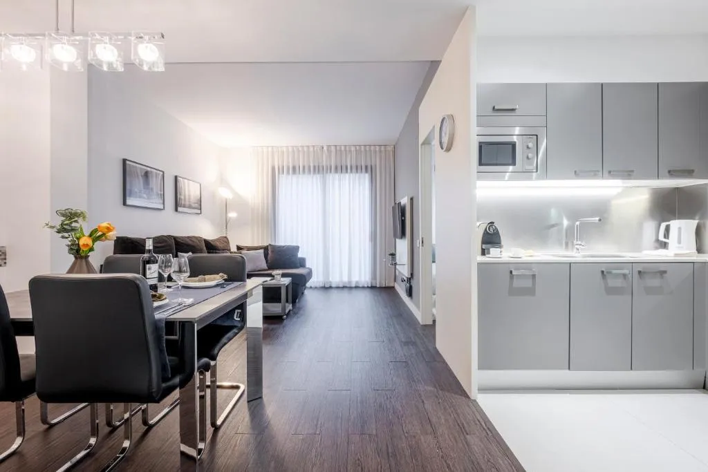 APARTMENT TWO BEDROOMS Room, Catedral Bas Apartments By Aspasios, Barcelona