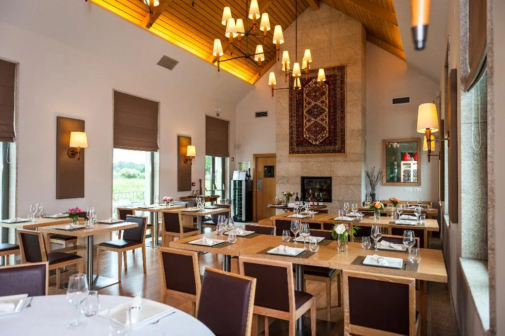 Restaurant, Madre de Agua Hotel Rural, Porto