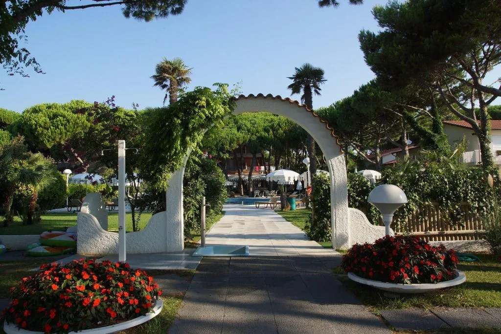 Terrace, Maracaibo, Venice