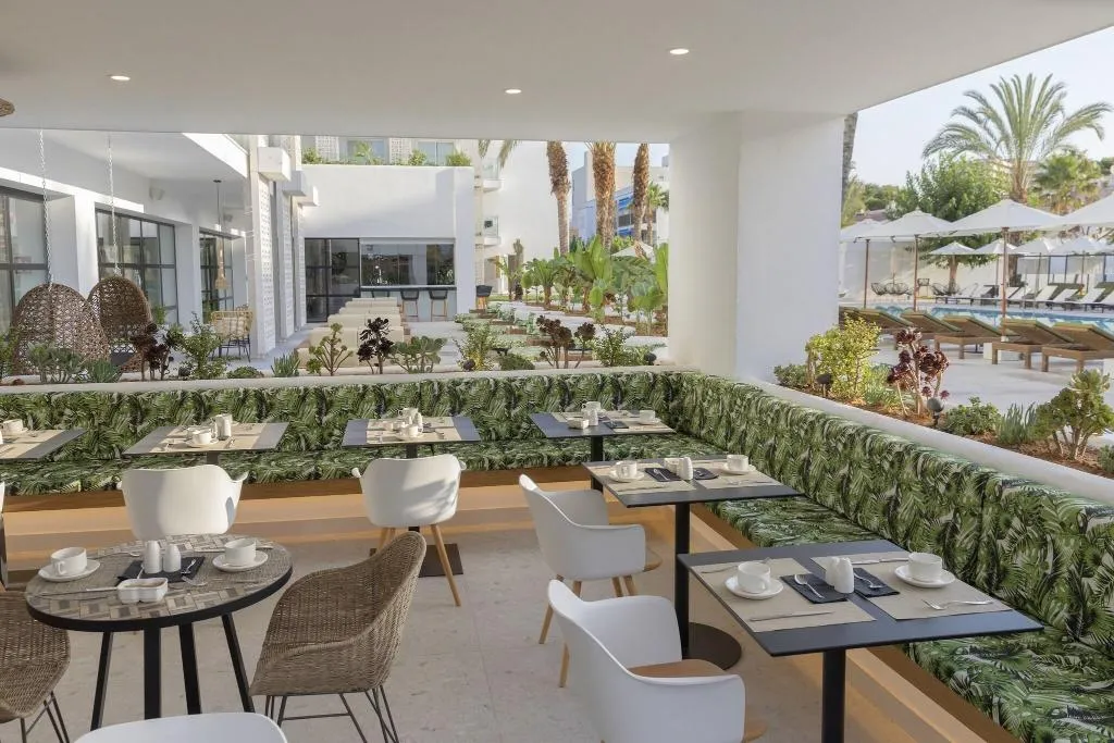 Restaurant, HM Ayron Park, Majorca