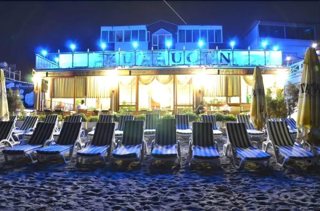Beach, Kutlugun Sahil Otel, Izmir