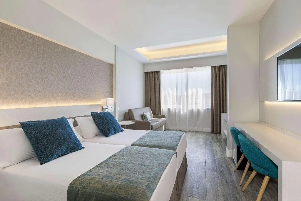 FAMILY ROOM STANDARD Room, Sol Torremolinos Don Pablo, Costa Del Sol