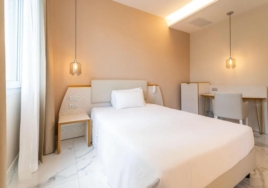 SINGLE SUPERIOR ONE BEDROOM Room, Hotel Milano Castello, Milan