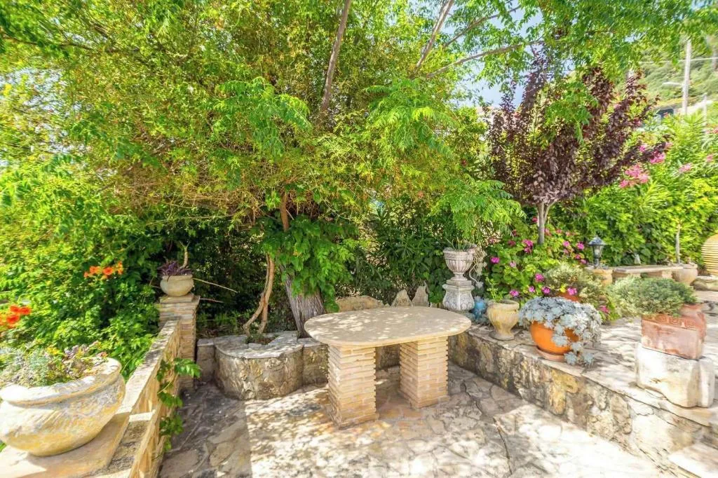 General view, Blue Horizon Studios, Zante