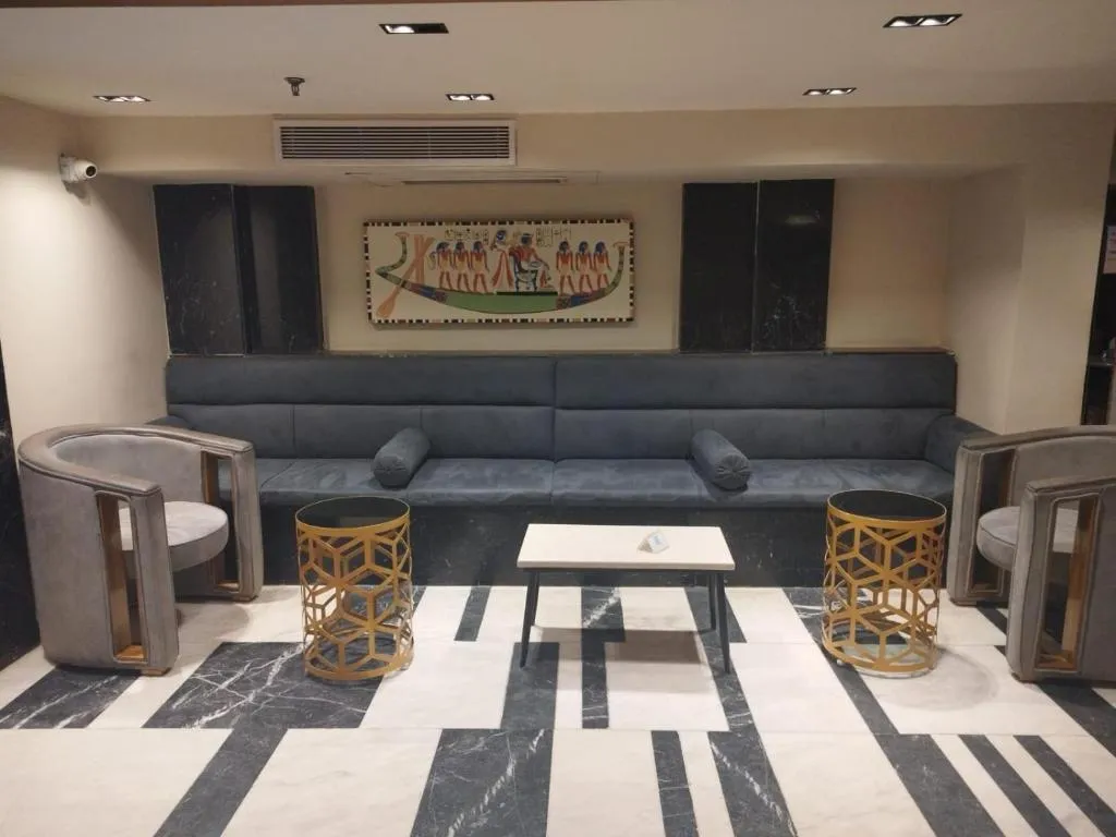 Lobby, Pharaohs Hotel, Cairo