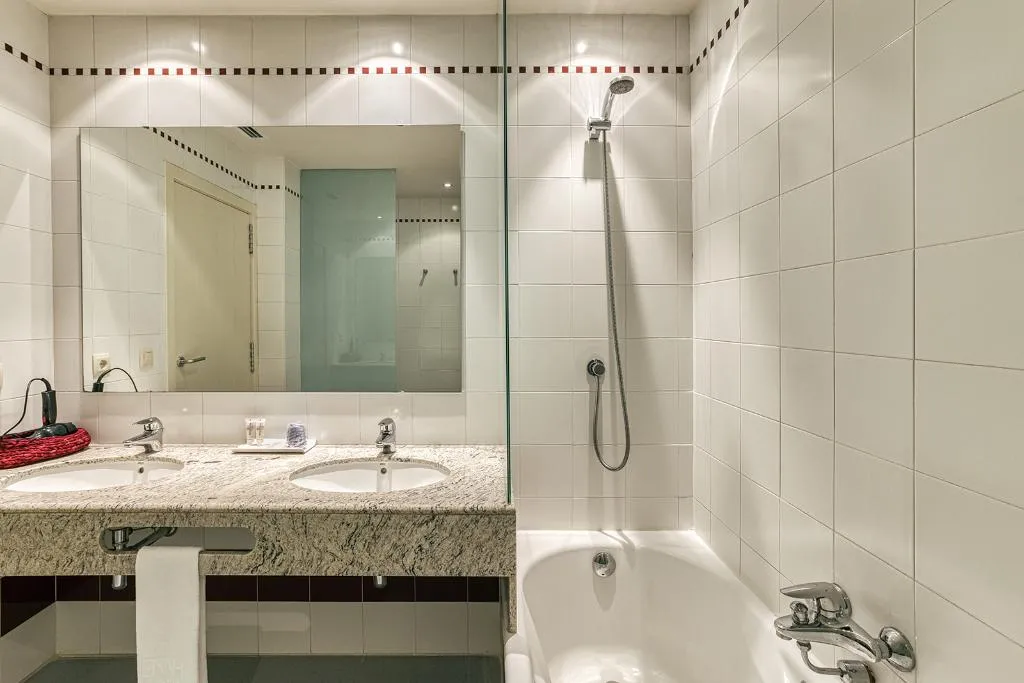 JUNIOR SUITE STANDARD Room, Emporium Only Adults, Costa Brava