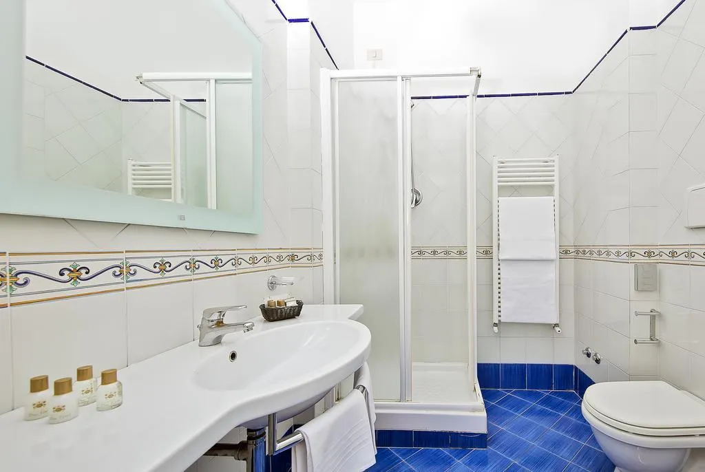 DOUBLE SEA VIEW Room, Hotel Club Due Torri, Naples