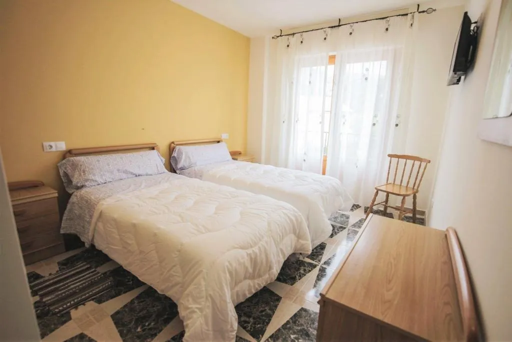 Room, El Tossal, Valencia
