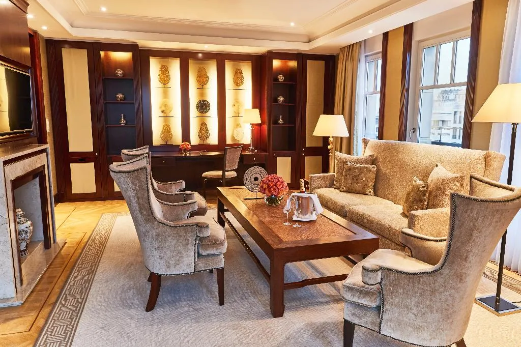 Room, Adlon Kempinski Berlin, Berlin