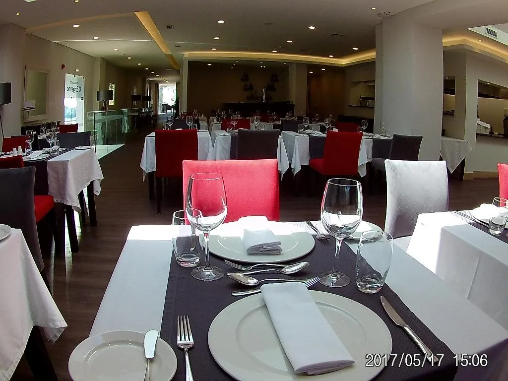 Restaurant, Santa Cruz Village Hotel, Madeira