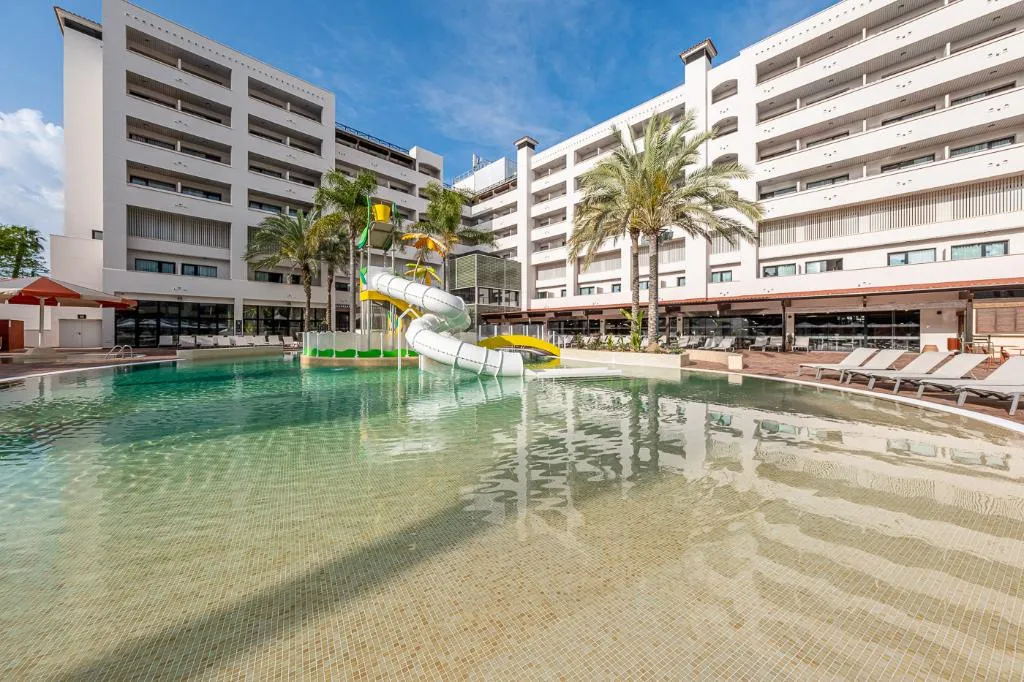Pool, Estival Park Marena, Costa Brava