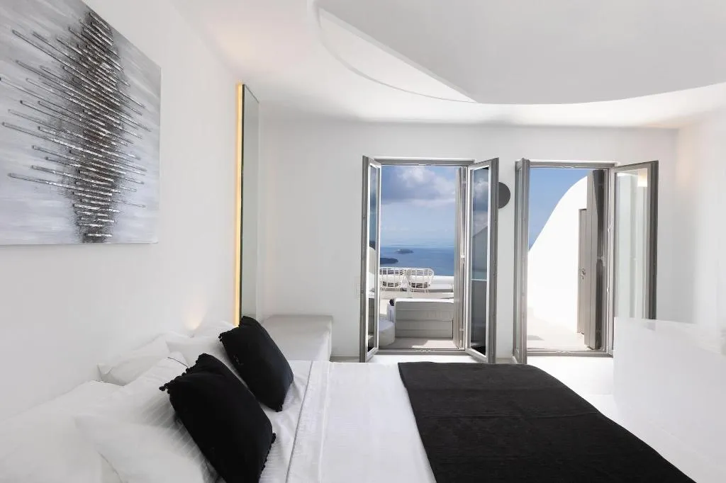 Room, Heavens Edge by Mr and Mrs White, Santorini