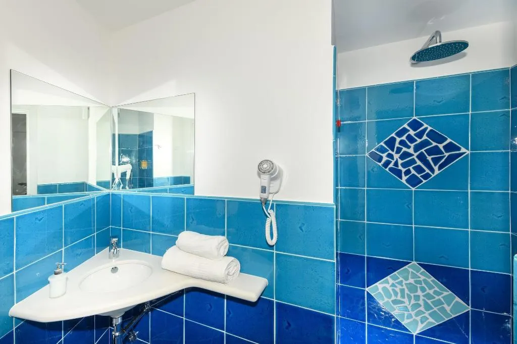 Room, Hotel Reginella Positano, Naples