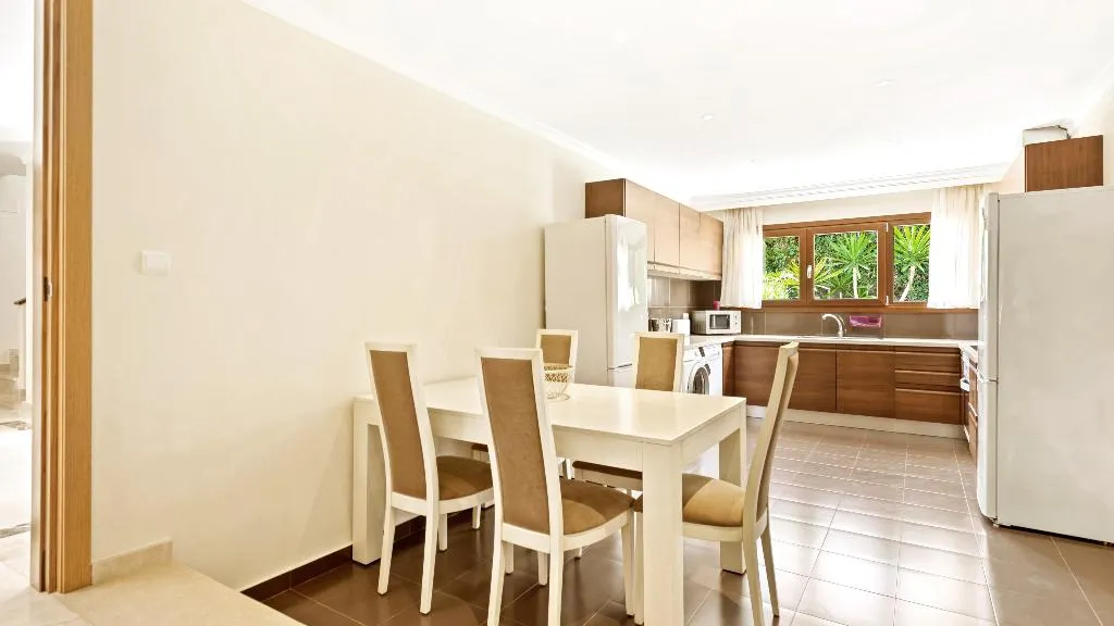 VILLA STANDARD Room, Villa Marina Puerto Banus, Costa Del Sol
