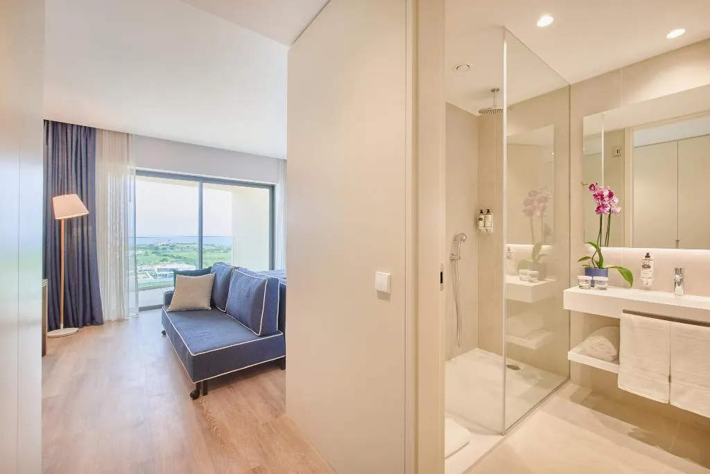 DOUBLE SUPERIOR SEA VIEW Room, The Editory By The Sea Lagos, Algarve