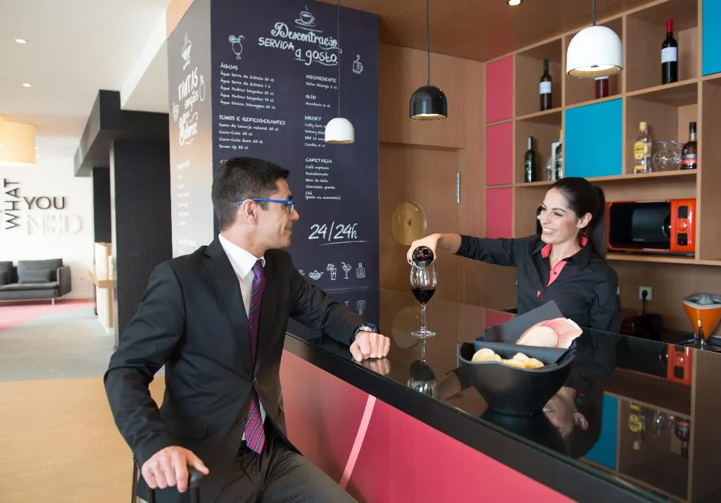Bar, Stay Hotel Faro Centro, Algarve