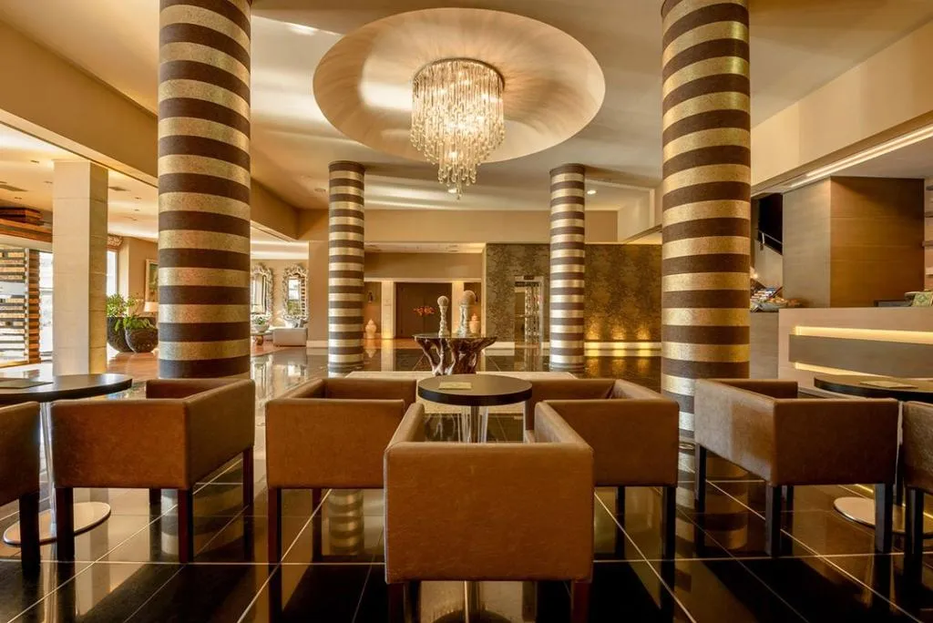 Lobby, Congo Palace, Athens