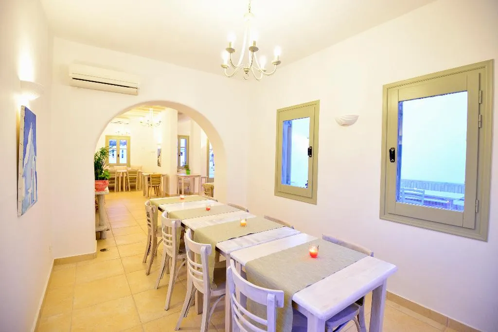 Lobby, Paolas Beach, Mykonos
