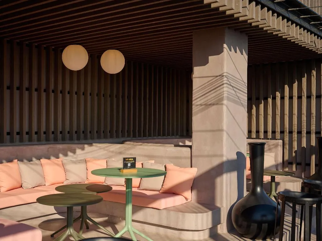 Bar, Novotel Valencia Lavant, Valencia