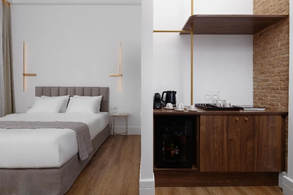 JUNIOR SUITE CITY VIEW Room, La Divina, Athens