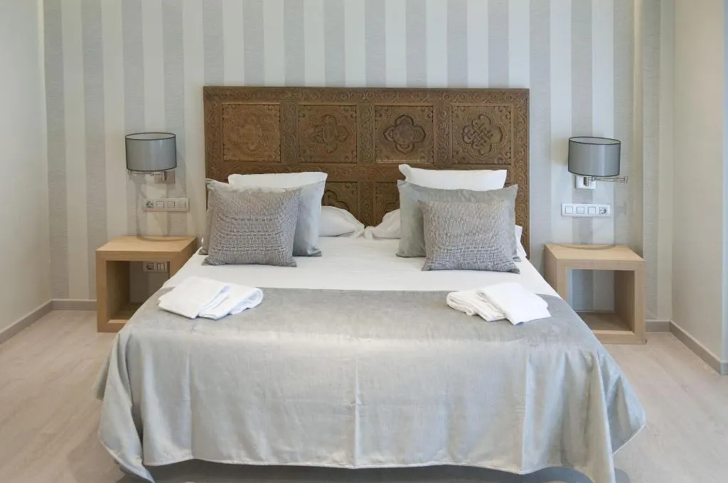 Room, Serennia Exclusive Rooms, Barcelona
