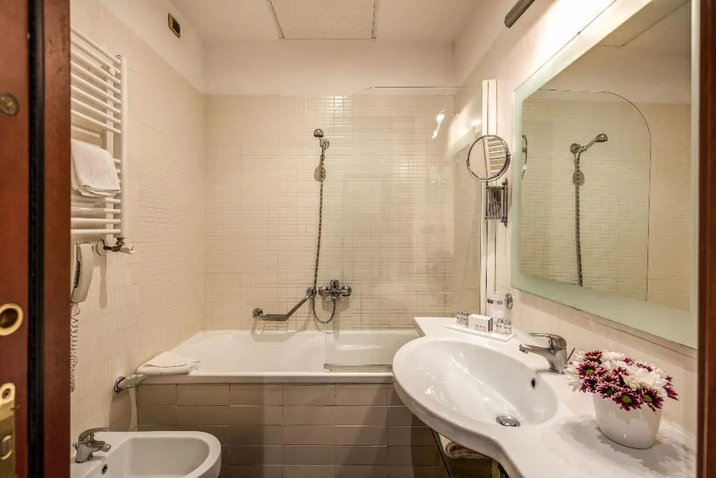 DOUBLE STANDARD Room, Hotel Villafranca, Rome