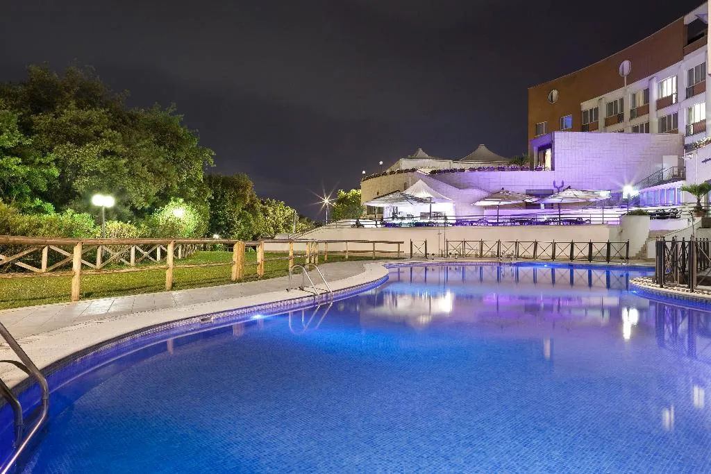 Pool, Roma Aurelia Antica, Rome
