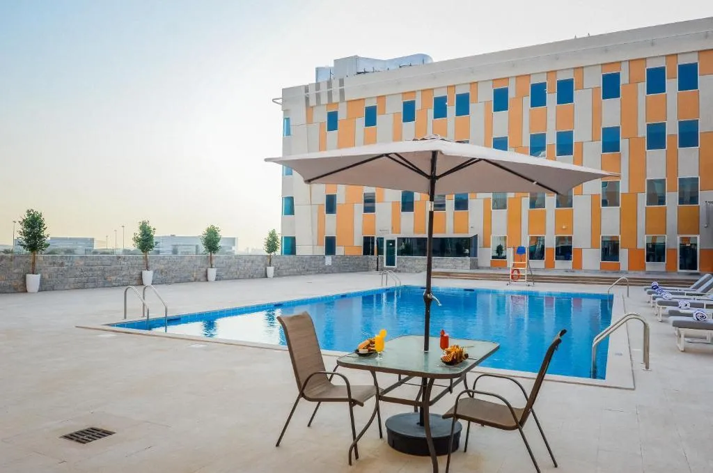Pool, Vogo Grand Hotel, Dubai