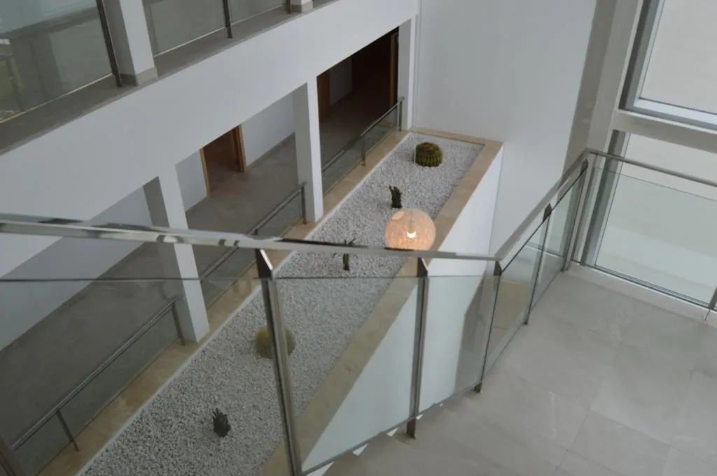 Lobby, Seth 55 Santo Tomas, Menorca