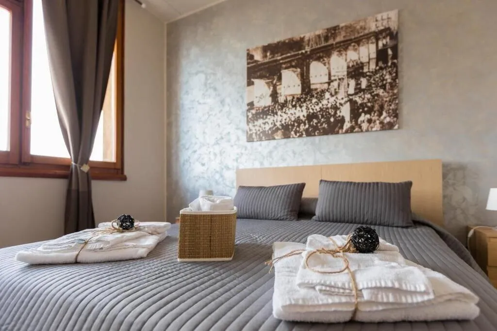 Room, B&B Alta Dimora Catania, Catania