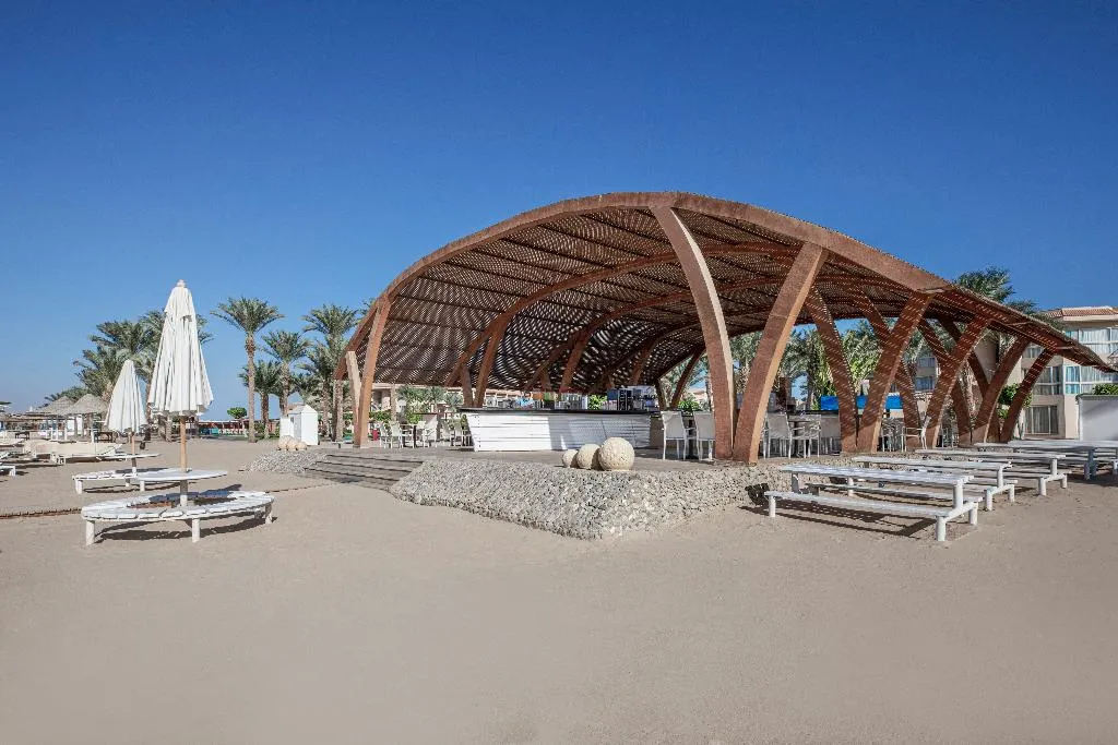 Bar, Pyramisa Beach Resort Sahl Hasheesh, Red Sea Riviera