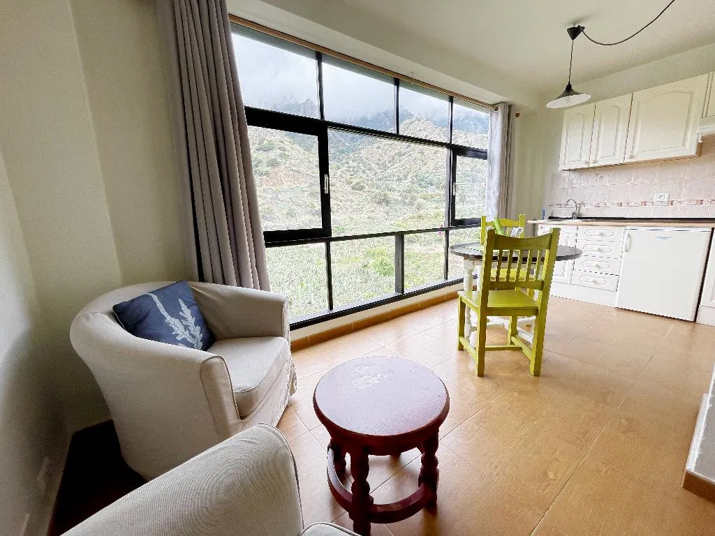 TWIN BASIC Room, Suites Los Telares, Tenerife