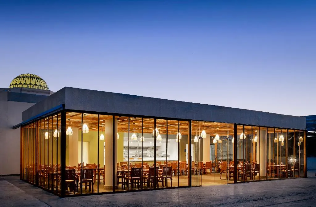 Restaurant, Coral Sea Water World, Red Sea Riviera