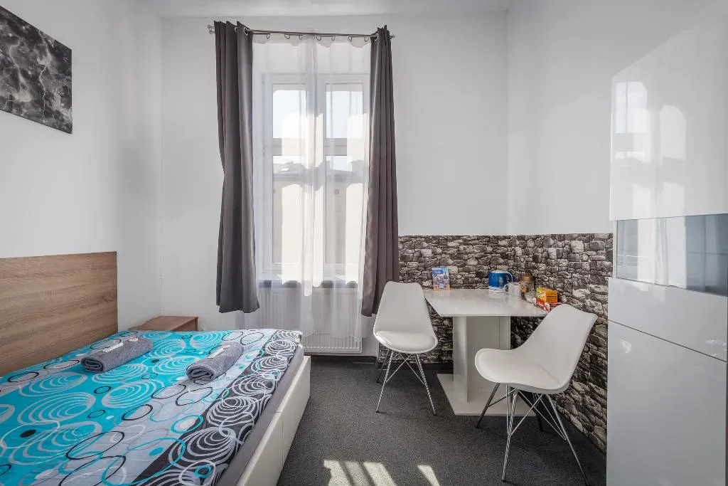 DOUBLE ECONOMY Room, 70s Guest room, Krakow
