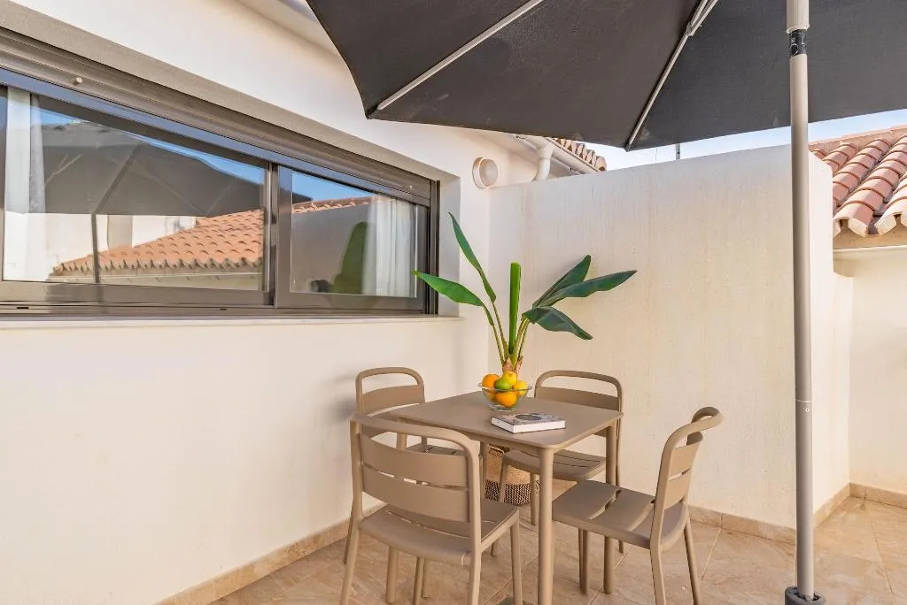Room, Feelathome Ma Rtires Apartments, Costa Del Sol